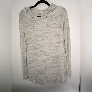 Thyme Maternity Shirt